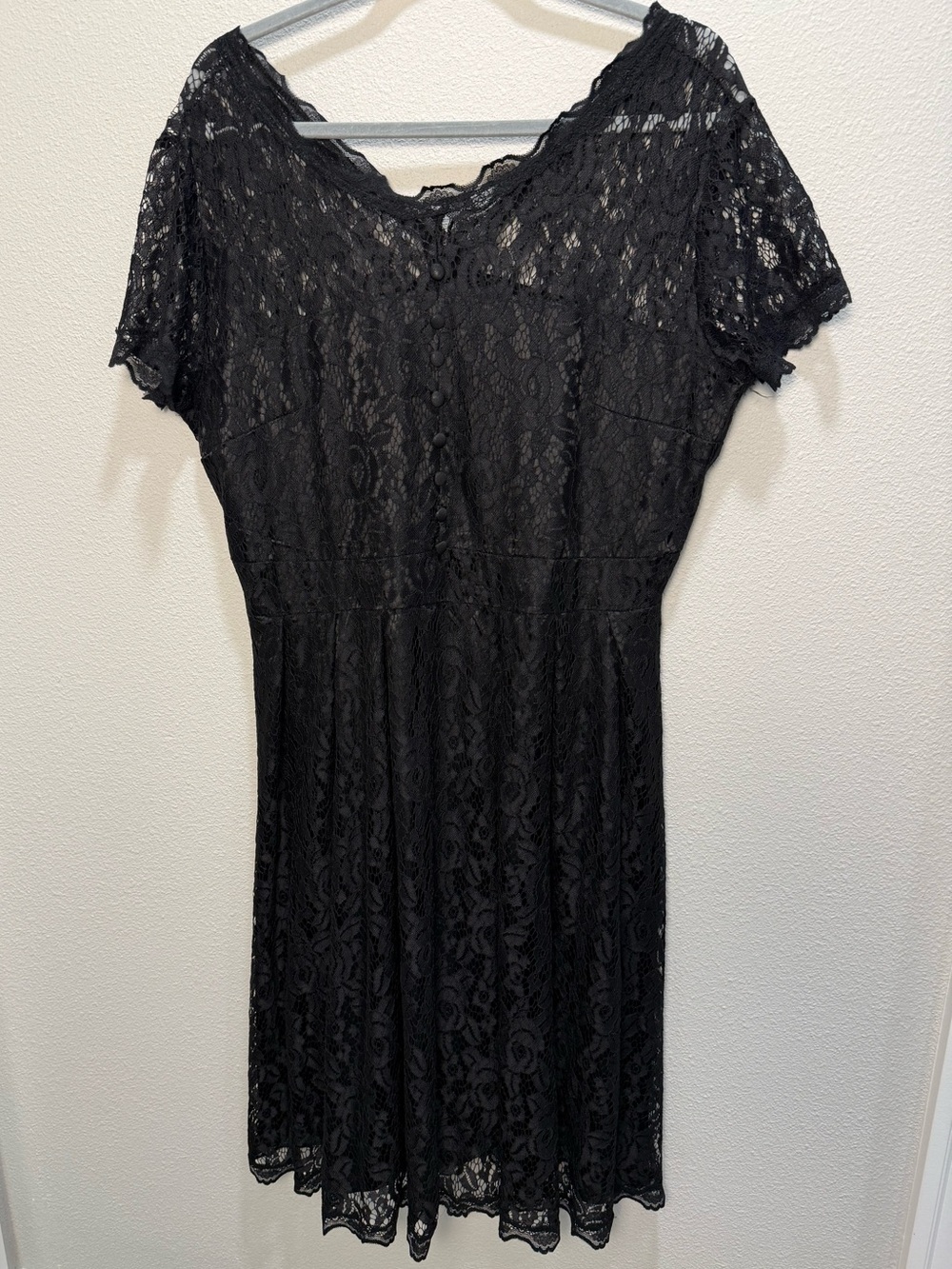 Black Lace Short Sleeve Dress